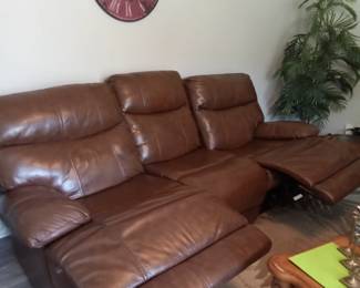 Leather couch recliners