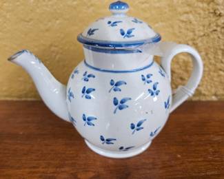 Antique paste pot circa 1790-1810 excellent condition