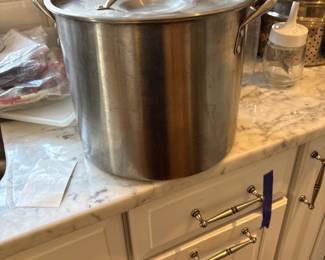 9 quart Princess House Stock Pot 