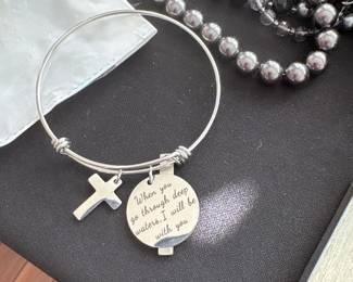 Adjustable Silver Bracelet with Cross 
