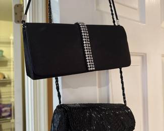 Black evening clutch bags 