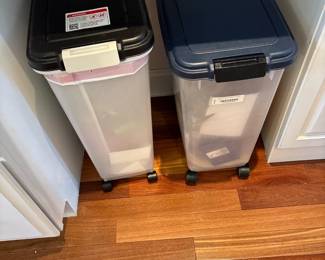 Iris 47 qt Airtight Pet Food Storage Bin 