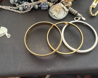Bangle Bracelets 