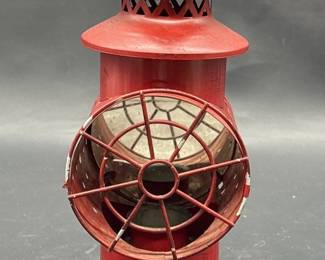 Reproduction of an Antique Buggy Lantern, Red