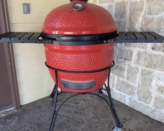 Komado Joe- Big Joe Charcoal Grill & Smoker