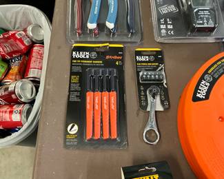Klein Tools Fine Tip Permanent Markers & Tlein Tools Mini Ratchet
