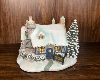 Hawthorne Village Thomas Kinkade "Stonehearth Restaurant"