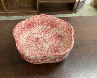 Gerald Henn Roseville Rose Pink Spongeware Hearts Cereal Bowl