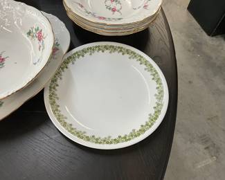 Corelle Vitrelle Classic Spring Blossom Green Dinner Plate