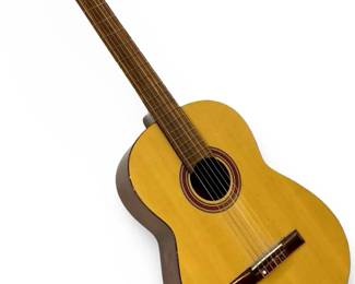 Kay KCL333 Classical Acoustic Nylon String Guitar
