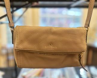 Kate Spade bag
Prices not available before the sale