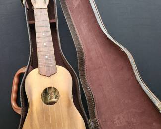1950s Gold Label Kamaka Ukulele bought in Hawaii 1953-56