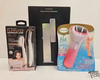 4000 NEW Flawless Dermaplane, Pedi Perfect More