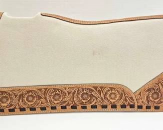 5104 NEW 1 Thick White Felt Bottom Tooled Saddle Pad