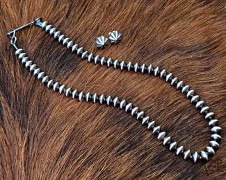 1312 Sterling Silver Navajo Beads with Stud Earrings