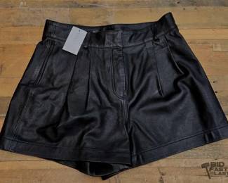 3100 NEW Frame Pleated Leather Shorts Sold For $578.00