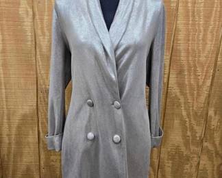 3200 About Us Shimmery Taupe Balzer