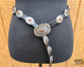 1562 Vintage Native American Sterling Silver Orange Spiny Oyster Concho Belt