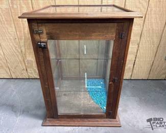 6000 Antique Oak Tabletop Glass Display Cabinet
