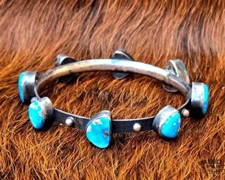 1168 Native American Sterling Silver 8 Stone Turquoise Bangle