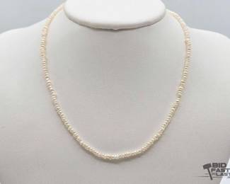 404 Pearl Necklace with 14k Gold Hardware, 5.74g