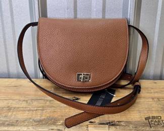 120 NEW AUTHENTIC Steve Madden Crossbody Purse