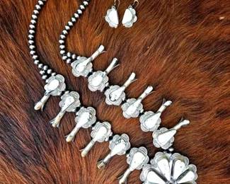 1004 Exquisite Native American Handcrafted White Buffalo Squash Blossom Artist Stamped