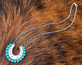1316 Sterling Silver Turquoise Horseshoe Necklace