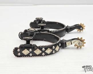 5400 NEW Showman Black Steel Spurs with Silver Rope Border Engraved Diamond Accents