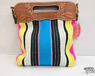 5314 NEW Showman Tooled Handle Saddle Blanket Handbag
