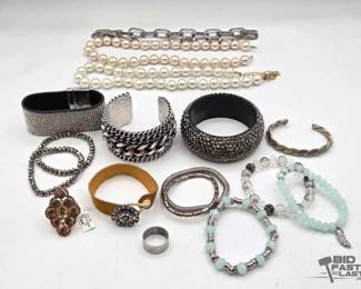 1450 Costume Jewelry