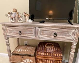 Console table