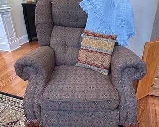 Oversized upholstered Recliner 