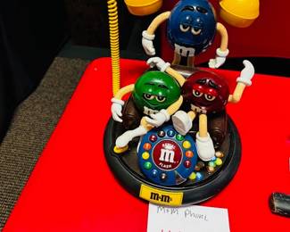M+M phone