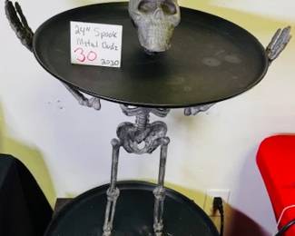 Skeleton table
