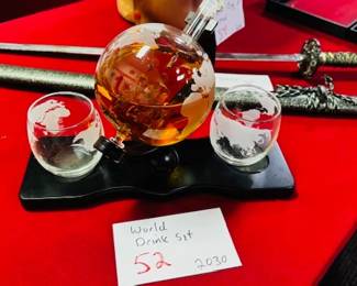 World Decanter set