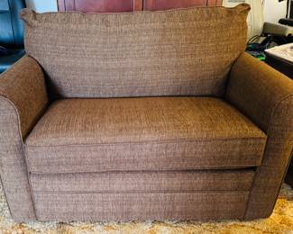 
La-Z-Boy Sleeper loveseat