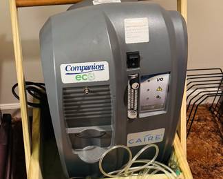 

Caire Companion Eco Oxygen Concentrator with Caddy