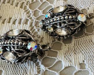 Vintage jewelry 