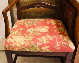 Single dining arm chair