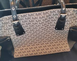 Michael Kors purse