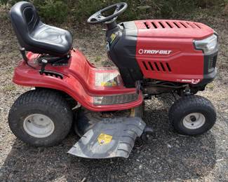Troy Built riding lawnmower 42” cut