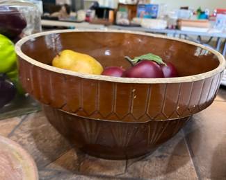 Nice collection of pottery.