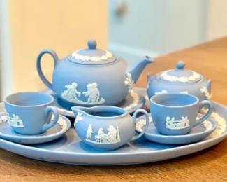 Mini Queensware tea set by Wedgwood. Set at the sale has only one cup and saucer, not two sets as shown.