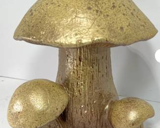 Garden Art Shrooms!
