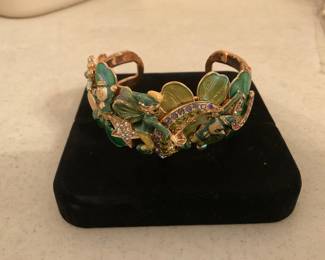 Kirk’s Folly St. Patrick’s celebration on a cuff