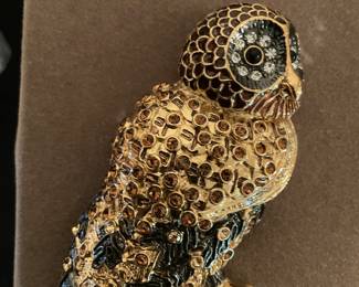 Nolan Miller owl brooch