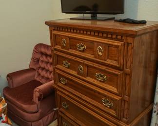 Vaughan Bassett bedroom set