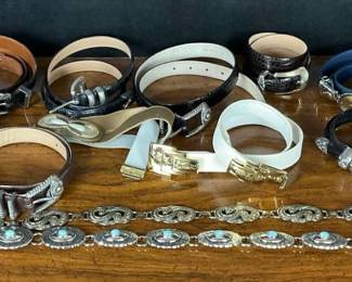 Lot Of Womens Belts 
