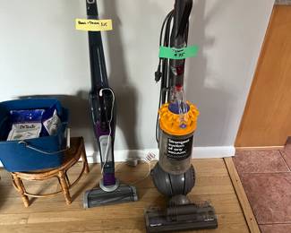 Dyson vacuum 